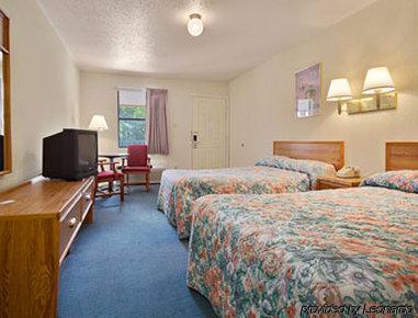 Knights Inn Houston Hobby Airport Номер фото